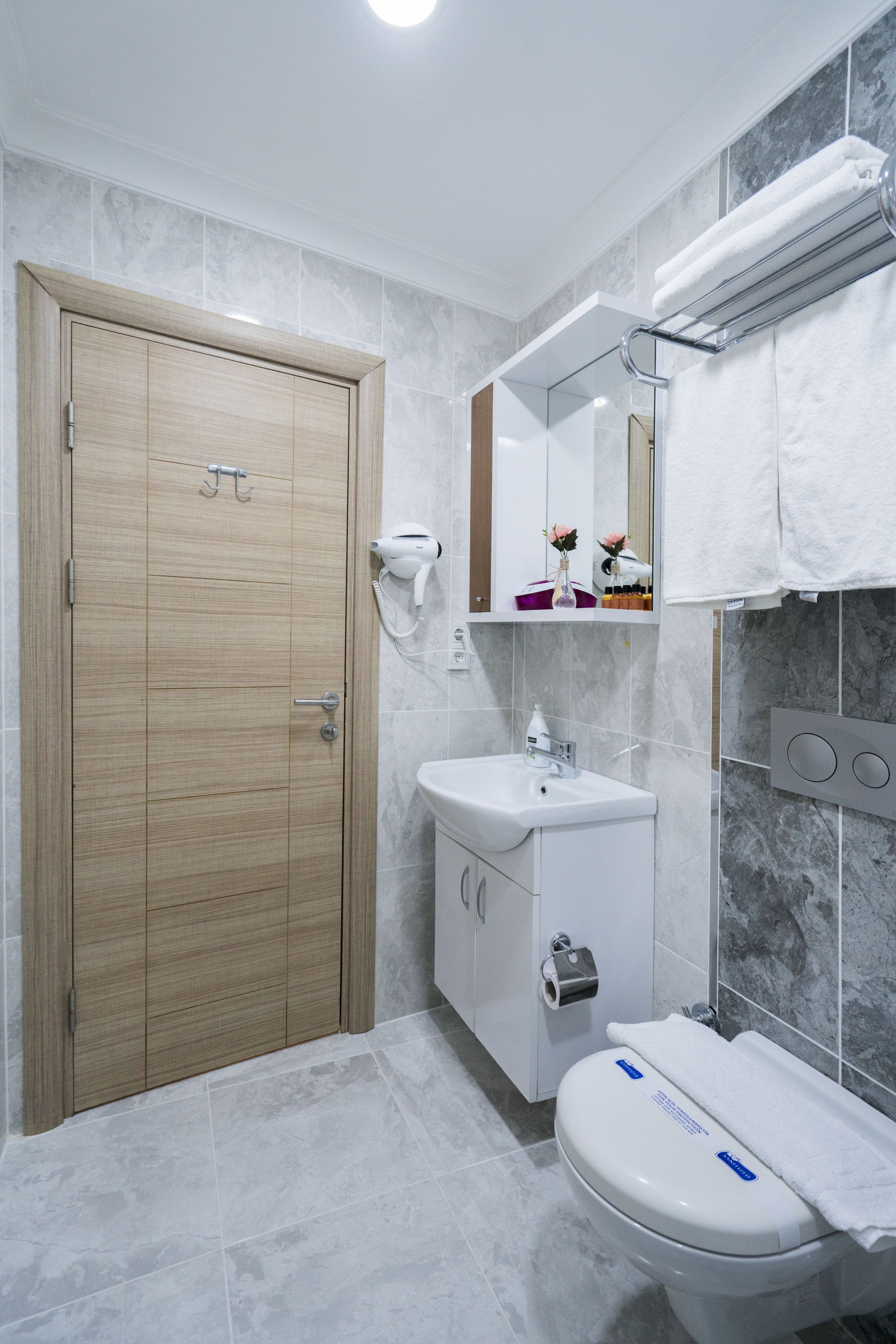 Photo - Atam Hotel & Suites