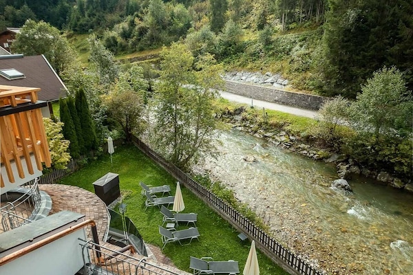Superior Suite, Balcony | Balcony view