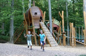 Aire de jeux - extérieure