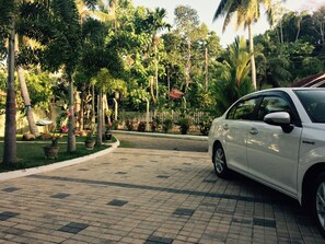 Parking - Peacock Villa (Mirissa)
