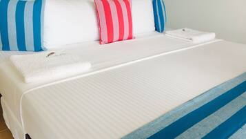 Deluxe Triple Room, 1 Bedroom, Garden View | 1 bedroom, premium bedding, free minibar items, individually decorated