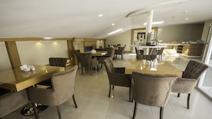 Unclassified image, 3 of 38, button - De Maison Airport Hotel (Istanbul)