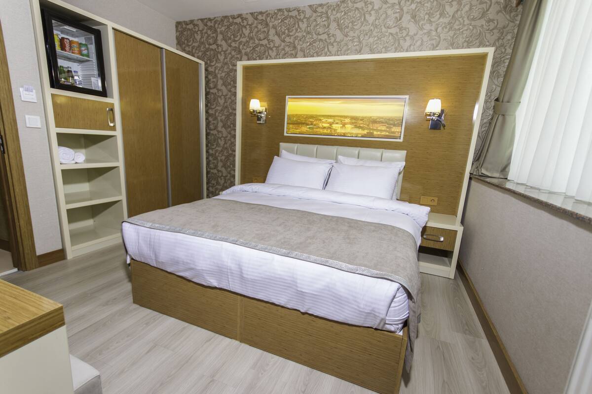 1 Schlafzimmer, hochwertige Bettwaren, Minibar, Zimmersafe
