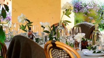 Ristorazione all'aperto