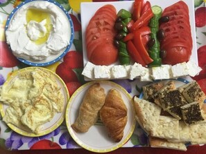 Daily continental breakfast for a fee