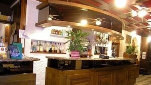 Reception - Hotel Le Commerce (Mirepoix)