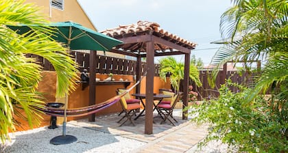 Cariñas Studio Apartments