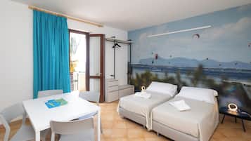 Apartamento, 2 habitaciones, vistas al mar (Bilocale) | Ropa de cama hipoalergénica, caja fuerte, decoración individual