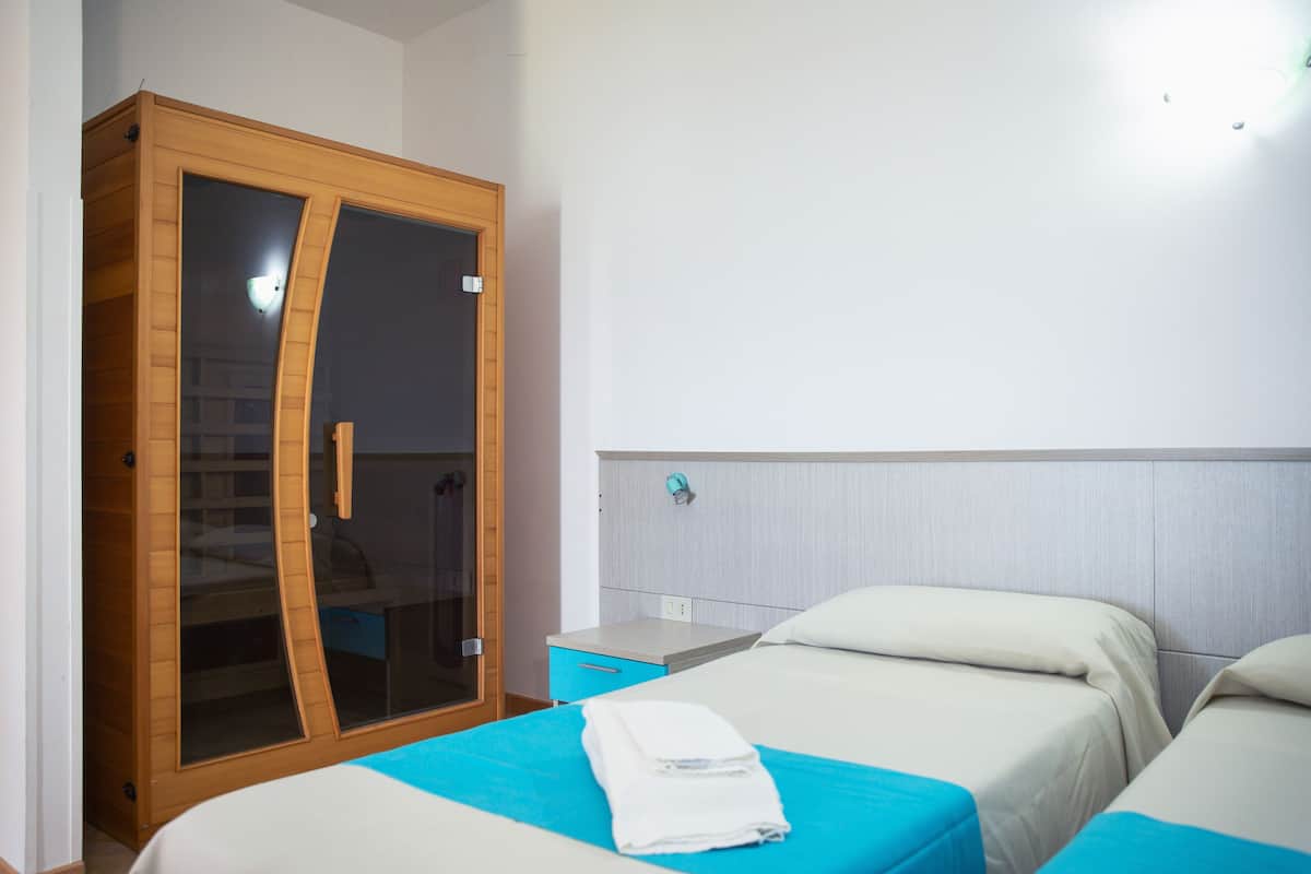 Superior appartement, 2 slaapkamers, uitzicht op zee (Bilocale 2 ) | Hypoallergeen beddengoed, een kluis op de kamer, individueel gedecoreerd