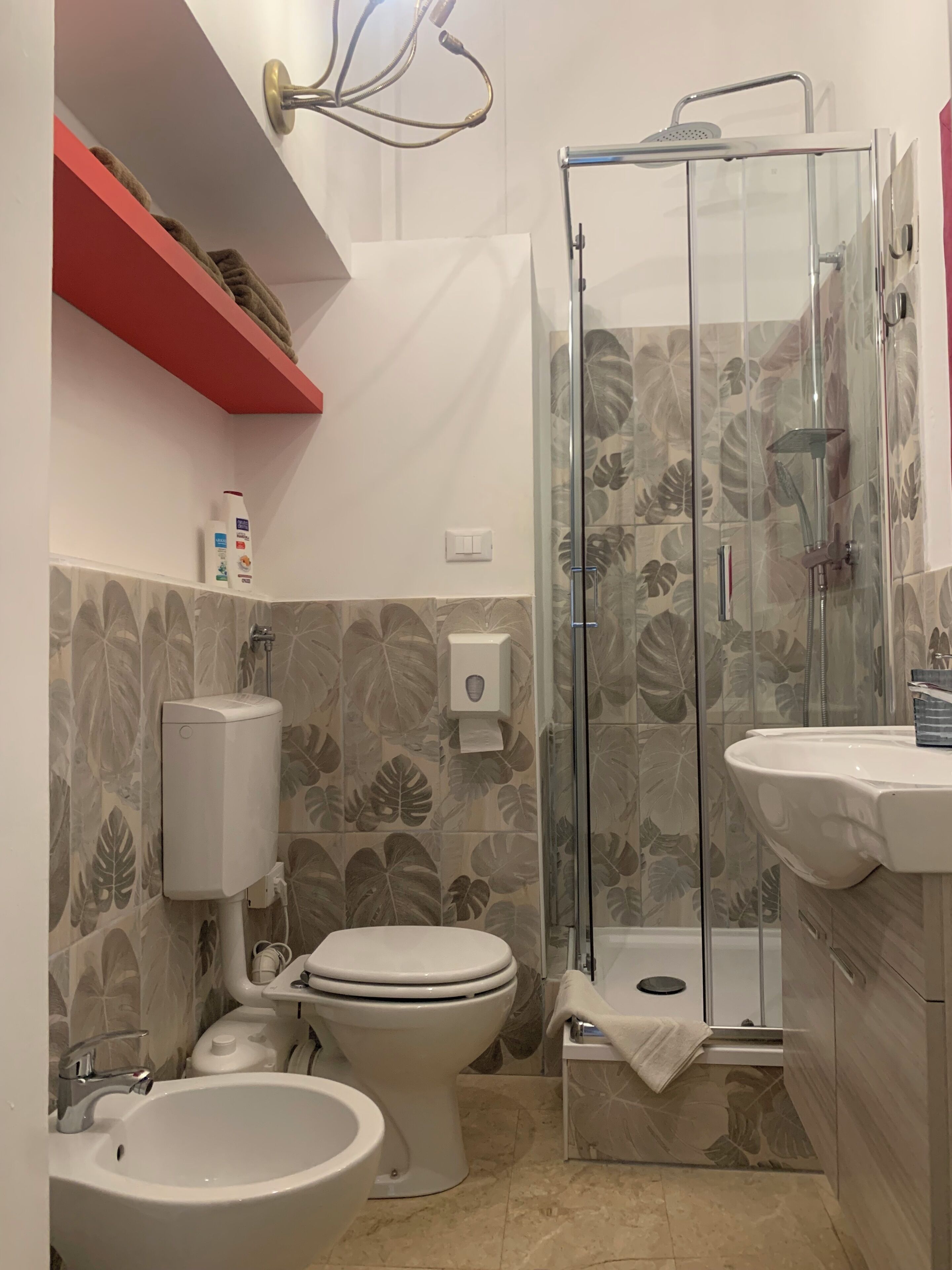 Tripla Standard (Bagno Privato Esterno) | Bagno | Set di cortesia gratuito, asciugacapelli, bidet, asciugamani