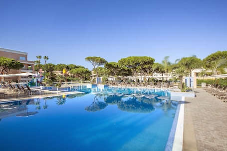 Indoor pool, 2 outdoor pools, pool umbrellas, sun loungers
