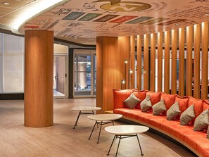 Breakfast and dinner served, pizza