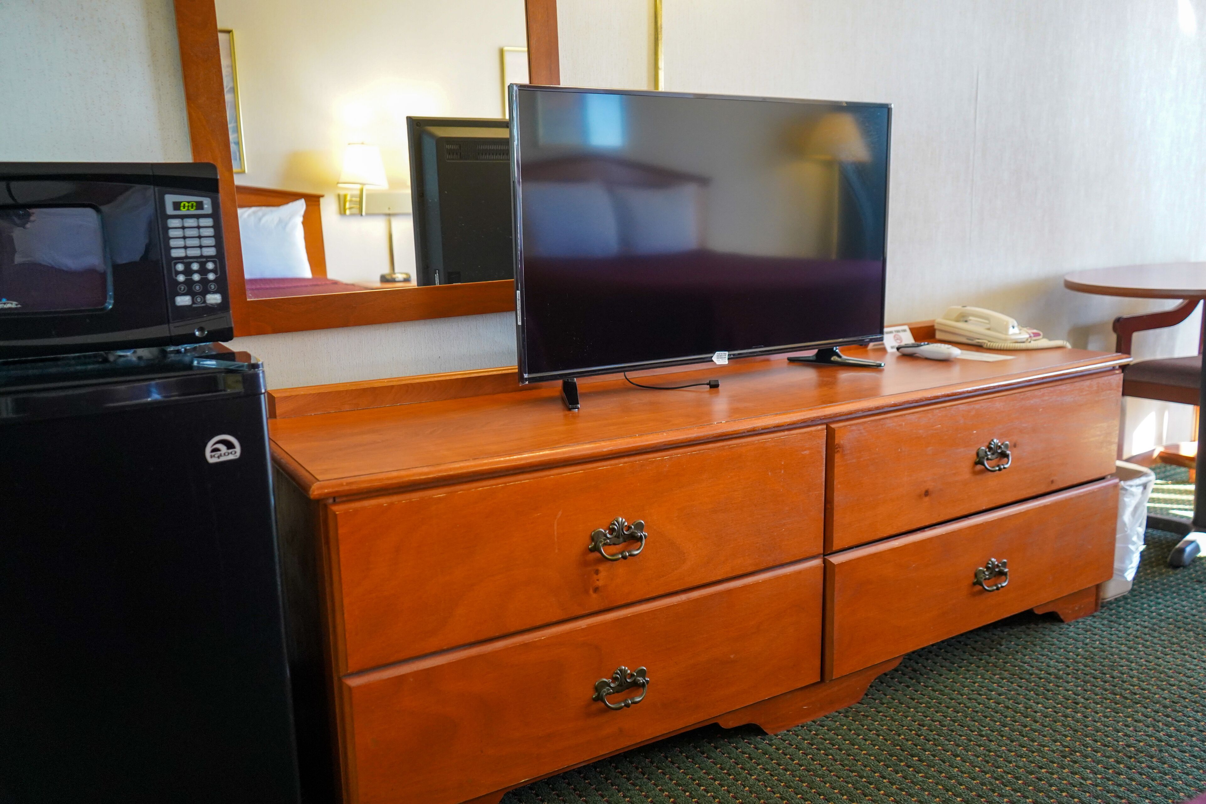 Double Room 2 Double Beds Non-Smoking
