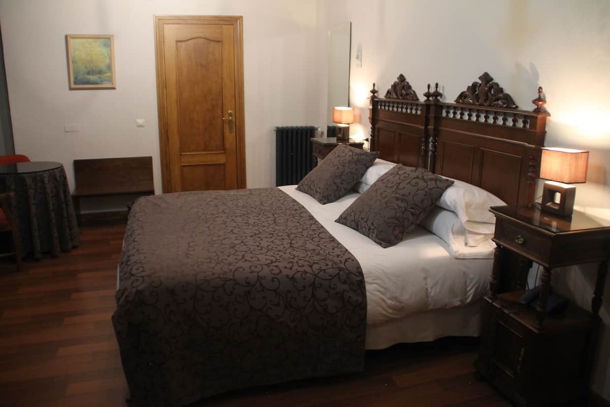 Minibar, in-room safe, desk, cribs (surcharge)