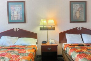 Suite, 2 dobbeltsenger | Strykejern/-brett, wi-fi (inkludert) og sengetøy