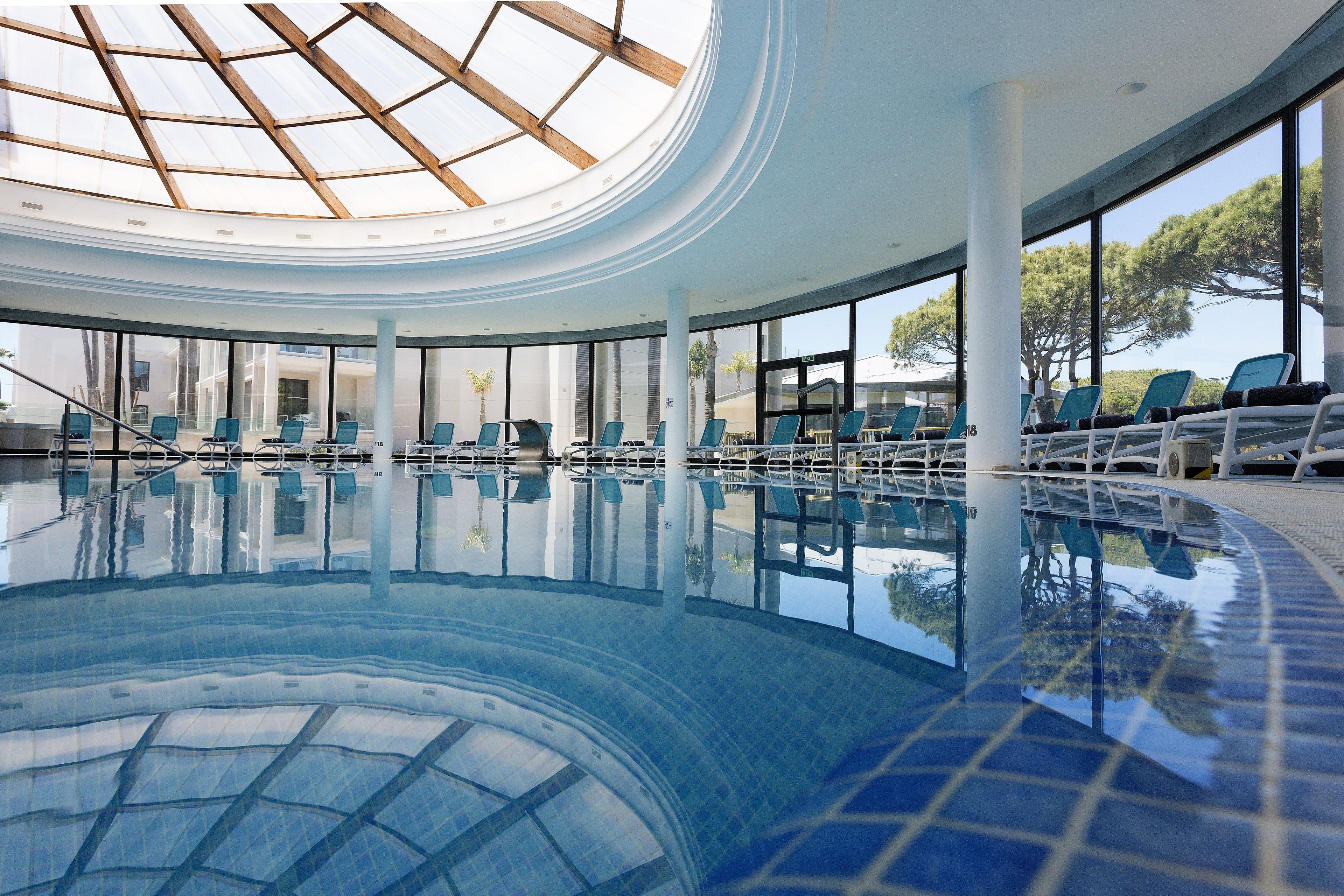 couples treatment room(s), sauna, hot tub, steam room