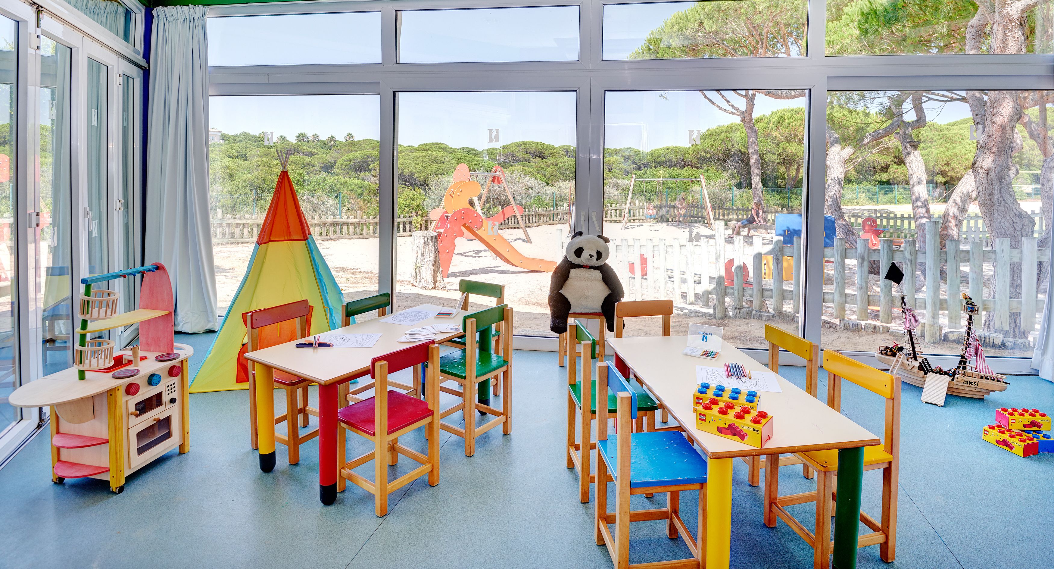 children’s play area – indoor