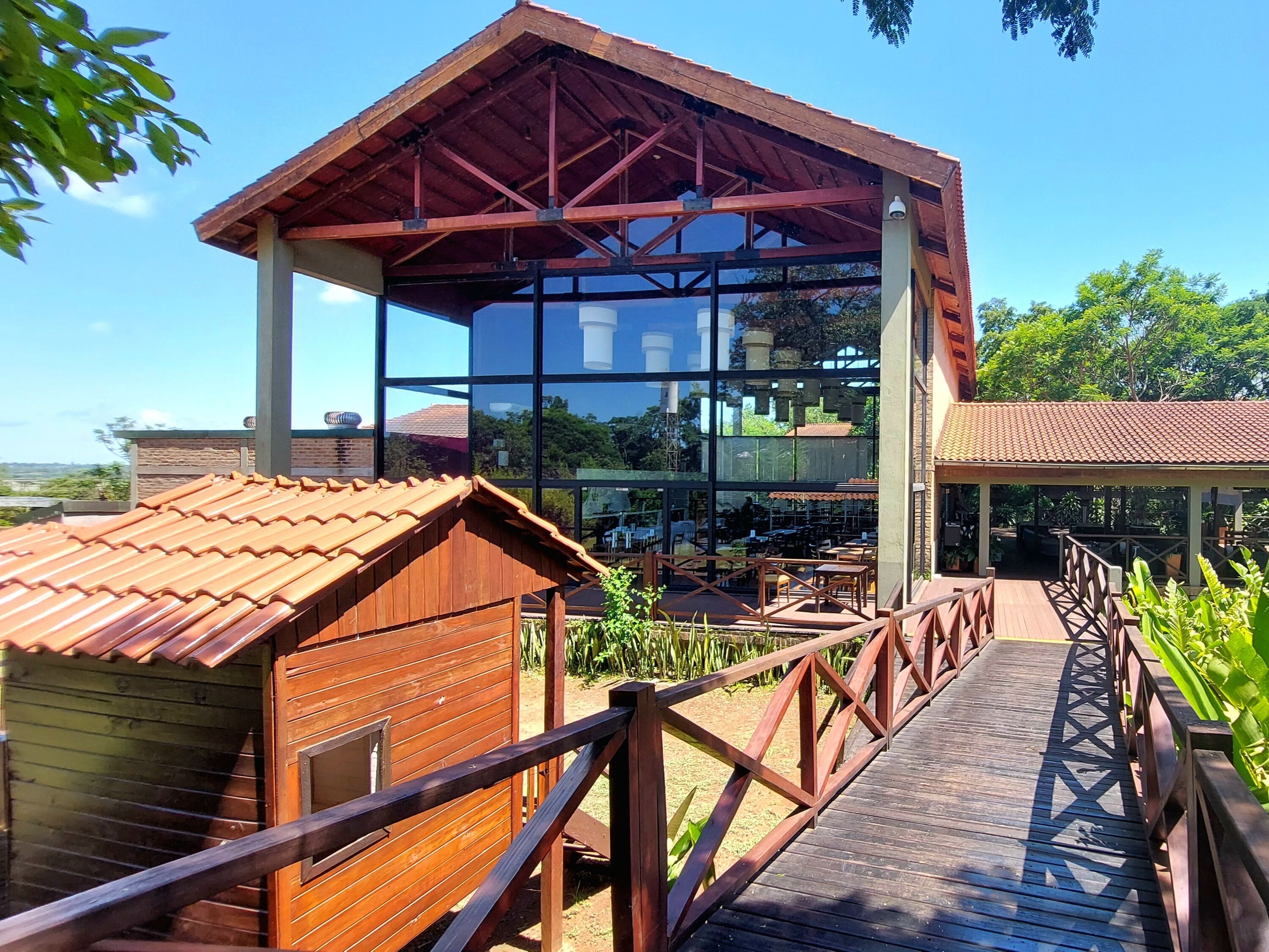 Desayuno buffet incluido todos los días 