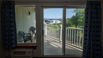 Estudio Deluxe, 2 camas Queen size, para no fumadores, balcón | Terraza o patio