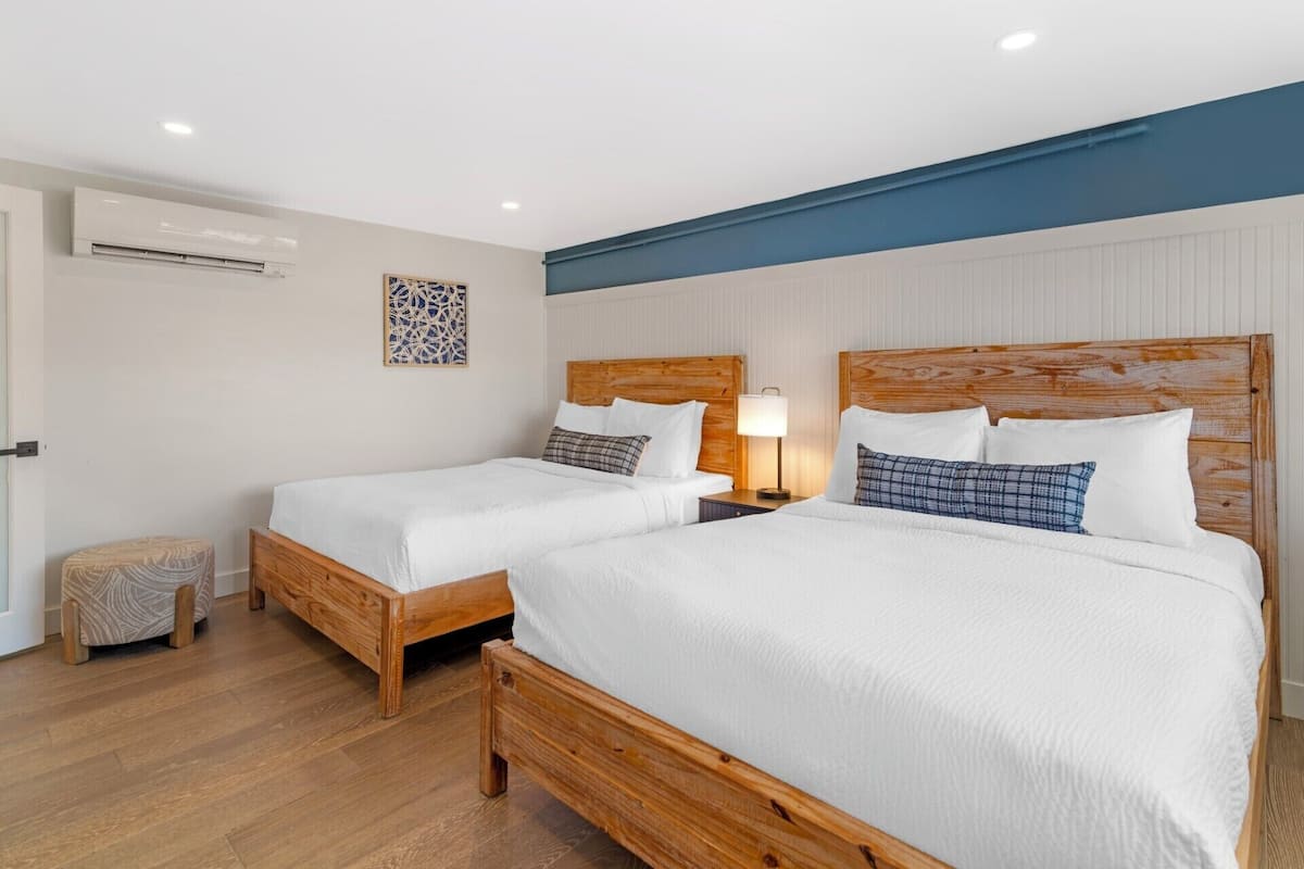 Ocean Sands North - Two Queens | WiFi, bed sheets