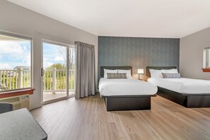 Commons Suite- 2 Queen, 1 King ADA | WiFi, bed sheets -  Ocean Sands at York Beach (York Beach)