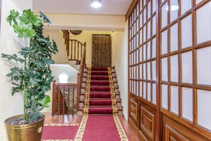 TV - Hotel Sierra de Aracena (Aracena)