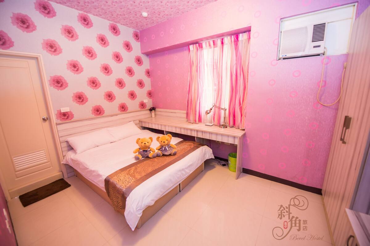 Classic Double Room | Free WiFi