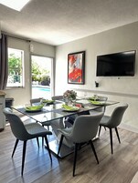 Family Apartment, 3 Bedrooms, Kitchen, Pool View | Private kitchen | Fridge, microwave, oven, stovetop