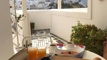 Huoneisto, merinäköala (Chora View) | Terassi/patio