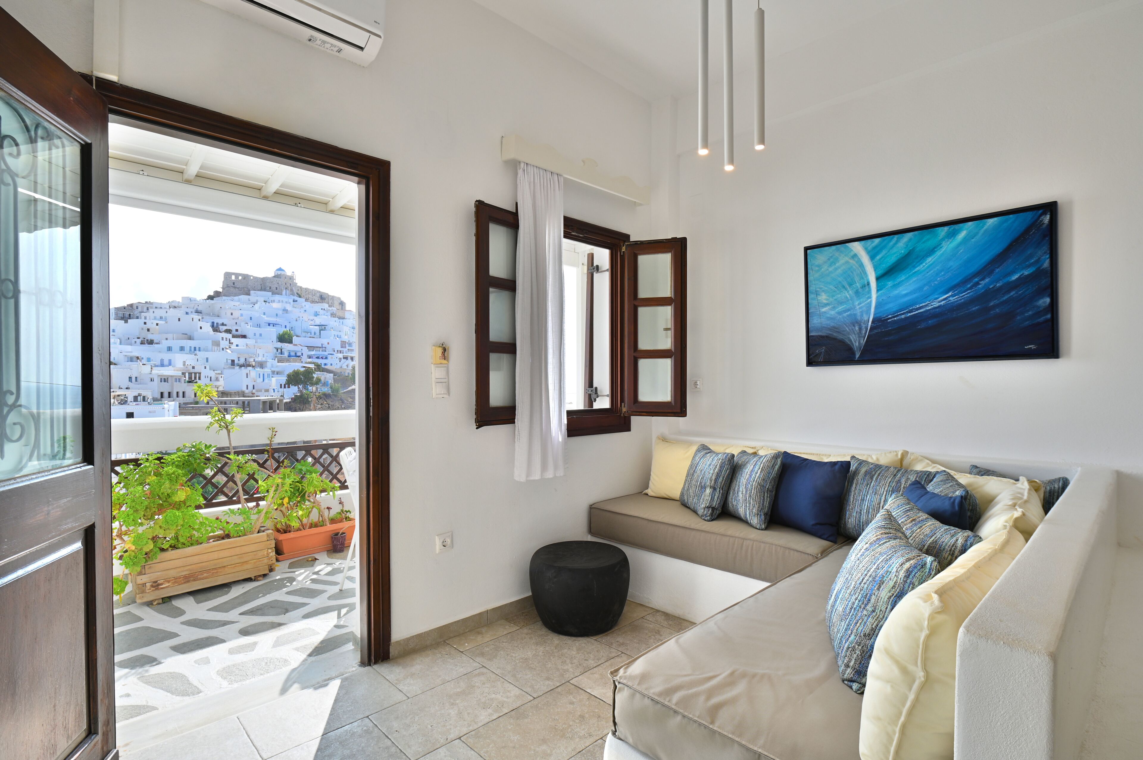 Deluxe driepersoonskamer (Chora View) | Kameruitzicht