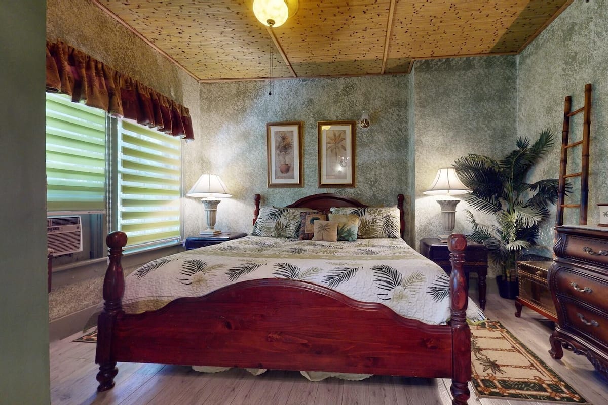 Suite romántica | Ropa de cama de alta calidad y camas Tempur-Pedic