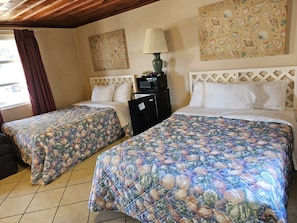 Room, 2 Double Beds, Smoking