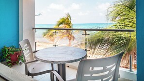 Triple Room | Terrace/patio - Hotel Portobelo boulevard (San Andrés)