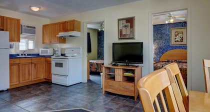 Sunny Beach Motel