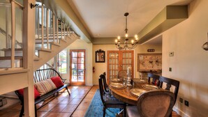 The Main House, 4 Bedrooms, Kitchen, Garden Area | Private kitchen | Coffee/tea maker, fridge, microwave, electric kettle - Cali Cochitta Vacation Rentals (Moab)
