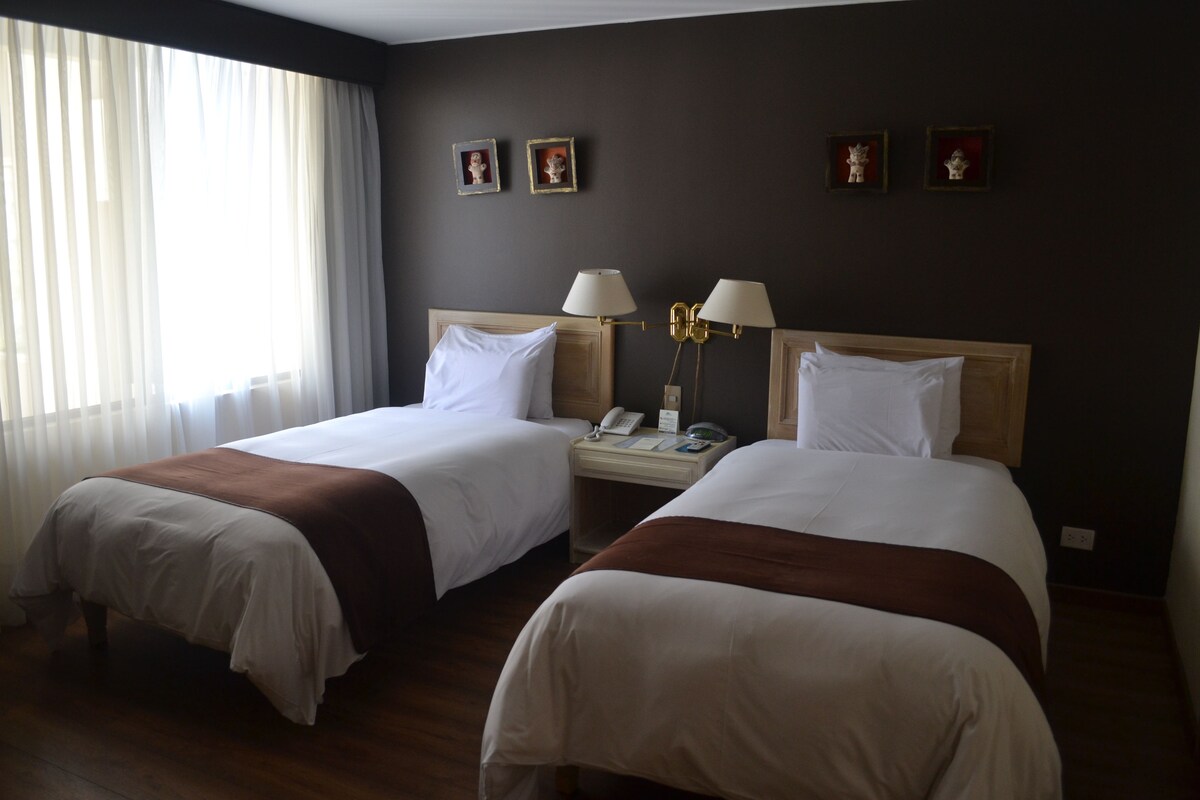 Premium bedding, minibar, in-room safe, iron/ironing board