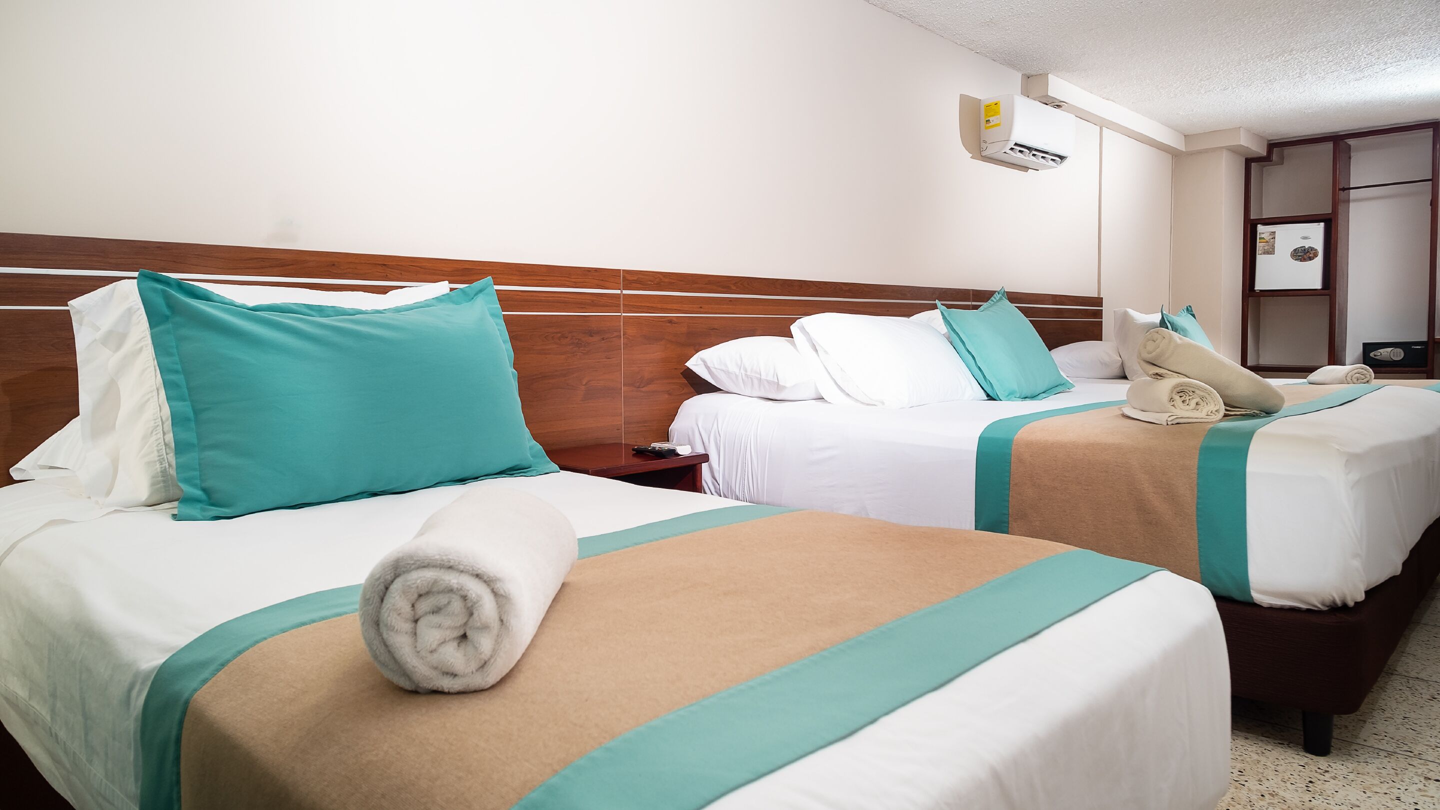 Neljän hengen huone | Vuodevaatteet