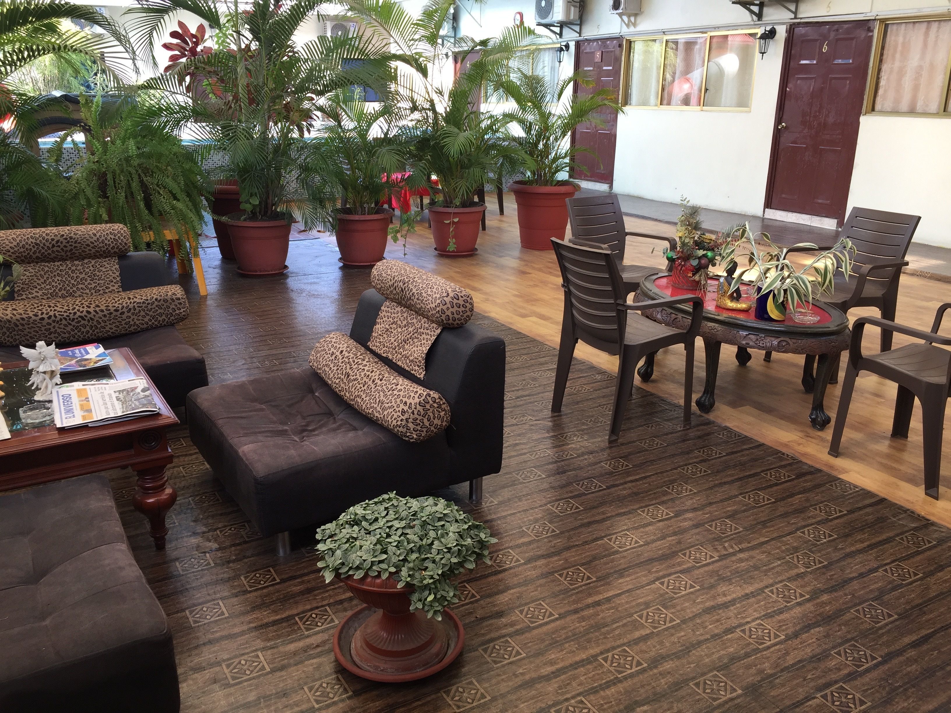 42-Zoll-Fernseher mit Kabelempfang