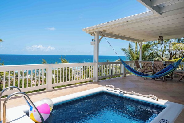 Villa 4 Bedrooms Ocean View with Kitchen | Terrace/patio