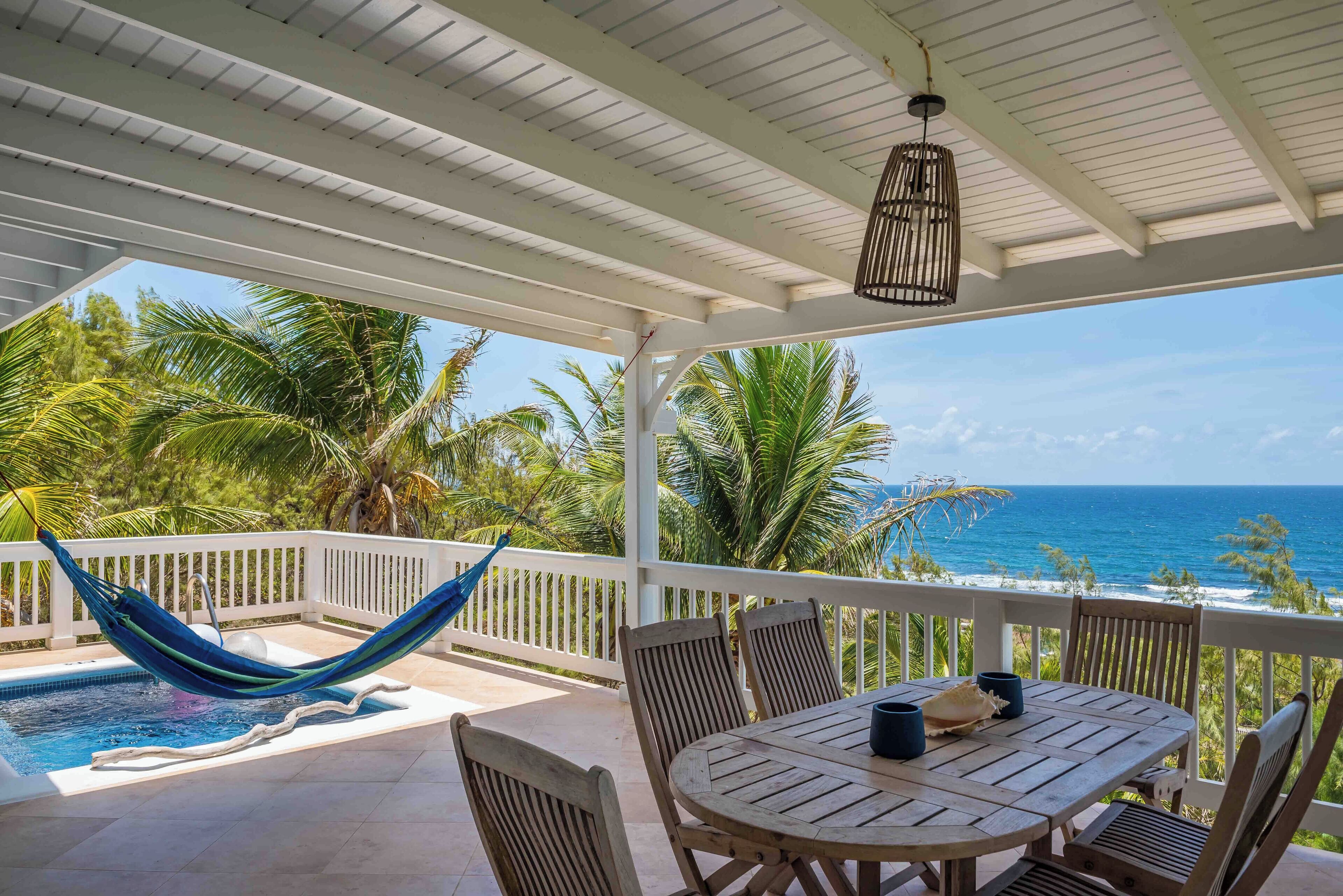 Villa 4 Bedrooms Ocean View with Kitchen | Terrace/patio