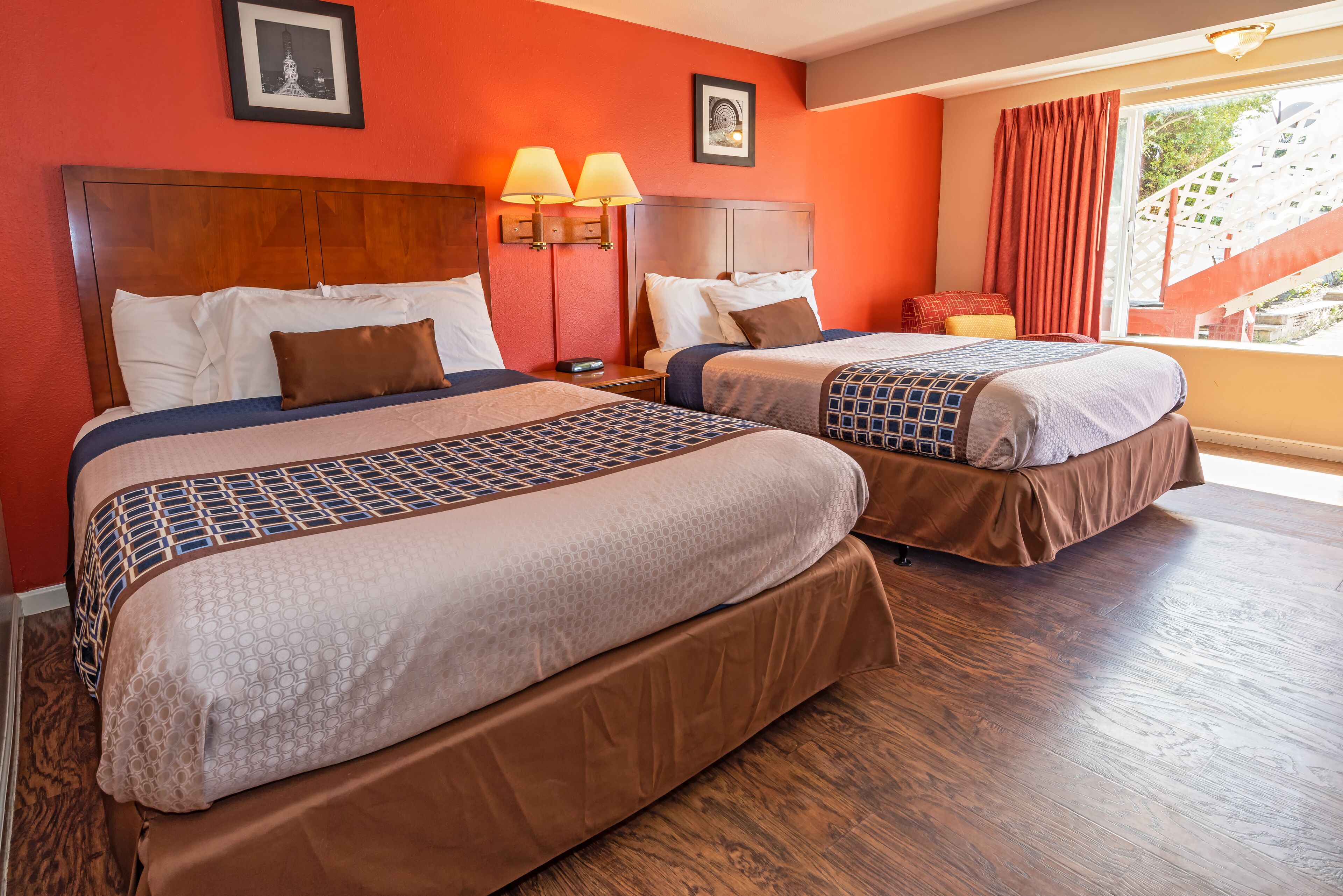 Chambre Standard, 2 grands lits | Rideaux occultants, Wi-Fi gratuit, draps fournis