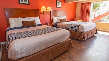 Chambre Standard, 2 grands lits | Rideaux occultants, Wi-Fi gratuit, draps fournis