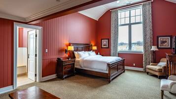 Executive Suite, 1 King Bed with Sofa bed | Premium bedding, down comforters, pillowtop beds, individually decorated