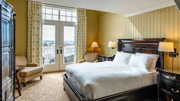 Gác, nhiều giường | Bộ đồ giường cao cấp, chăn bông, nệm có lớp đệm bông