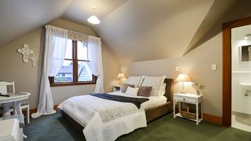 Deluxe Room, 1 Queen Bed, Private Bathroom, Garden View | 1 bedroom, premium bedding, individually decorated, iron/ironing board