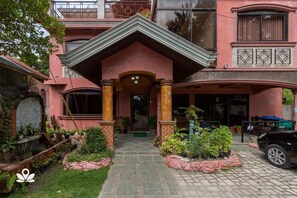 Entrada de la propiedad