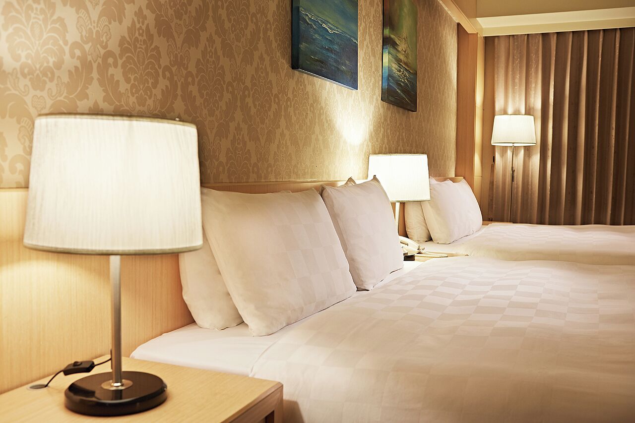 family triple room | 1 bedroom, in-room safe, desk, free wifi