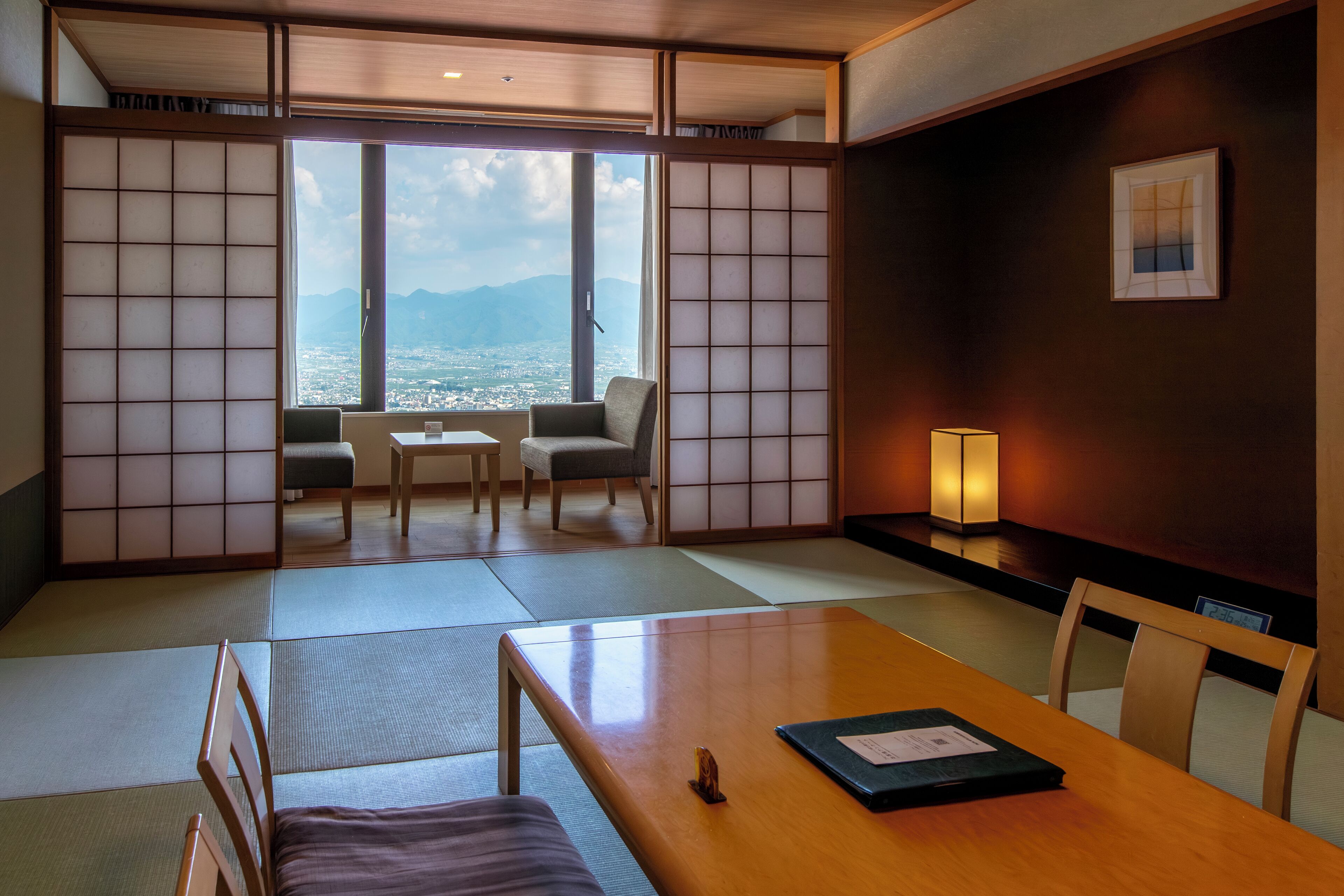 和室12畳 | 部屋からの景観