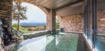 Baño termal público