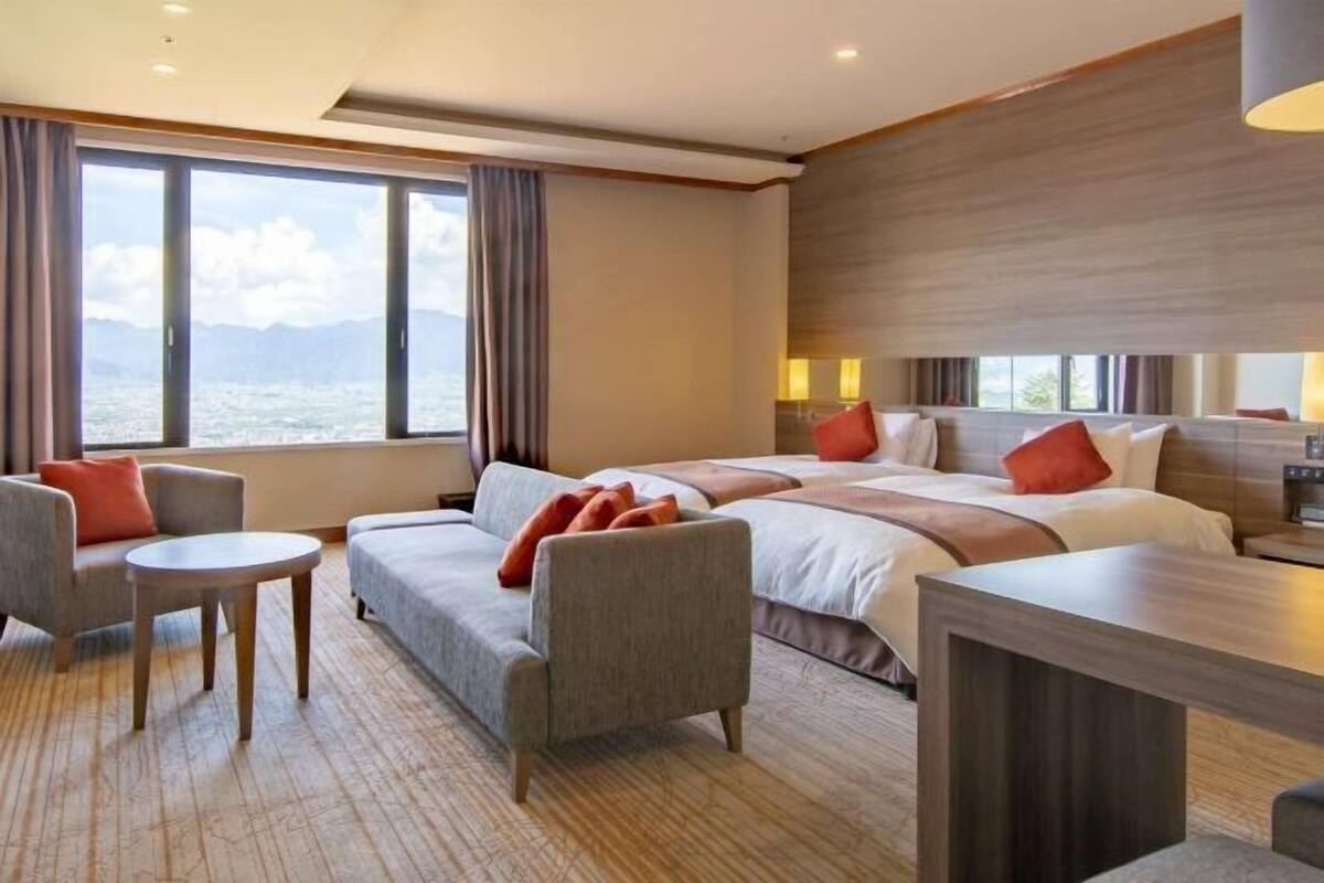 In-room safe, desk, laptop workspace, free WiFi